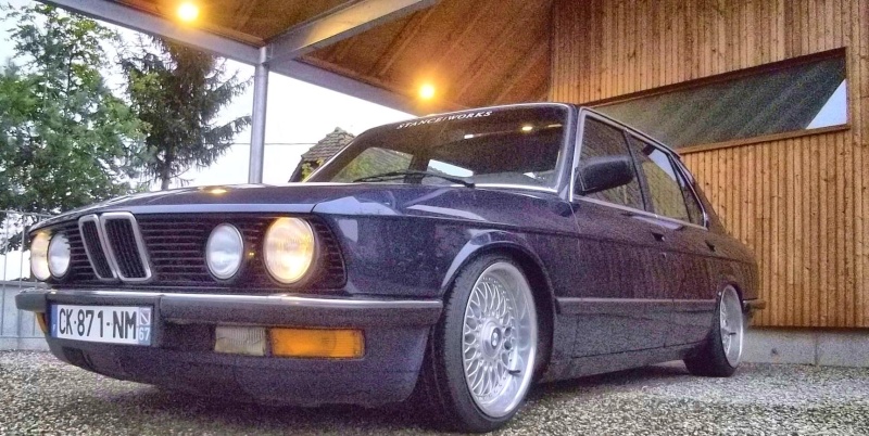 Blue E28